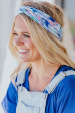 Load image into Gallery viewer, Little Helper Headband Set for Masks in Blue Floral/Hot Pink
